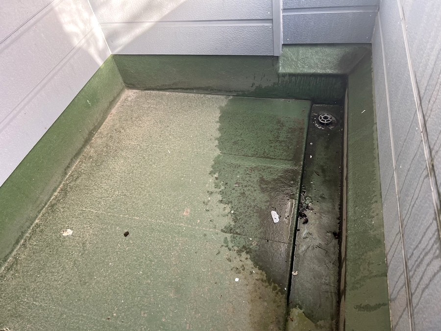 工房ながい　FRP防水　施工画像1